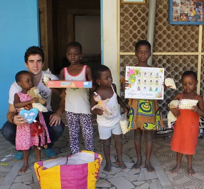 Donation à l’orphelinat