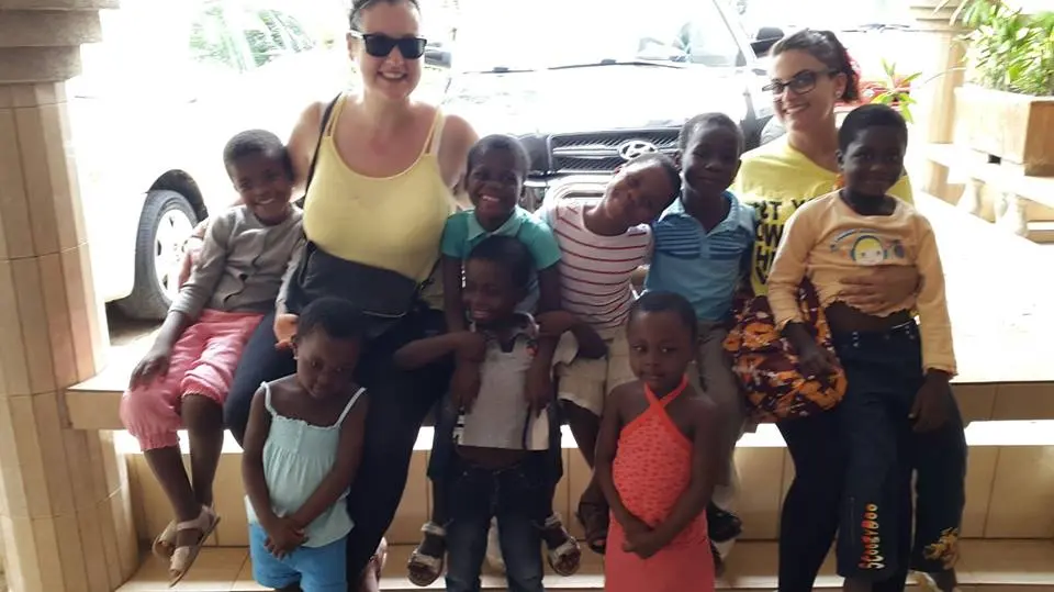 Marine et Jennifer, deux volontaires à l’orphelinat — 1