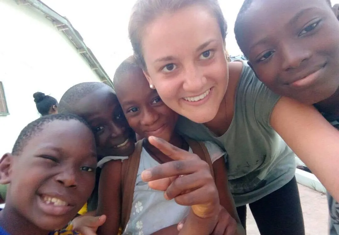 Volontaire au Togo : Valentina, recherche de fonds et soutien scolaire